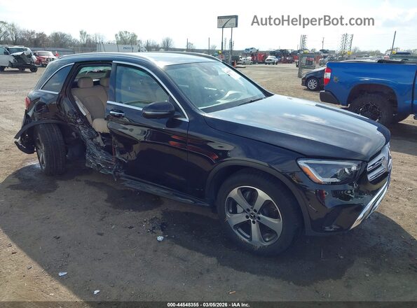 W1N0G8EB7LF761932 2020 MERCEDES-BENZ GLC 300 Черный Передняя правая четверть