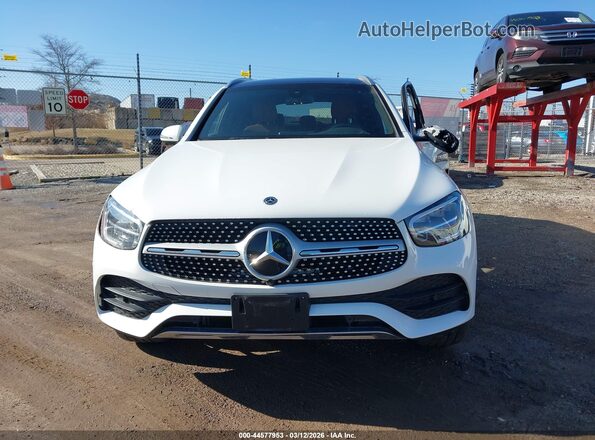 W1N0G8EB8LF864809 2020 MERCEDES-BENZ GLC 300 Белый Вид щитка приборов