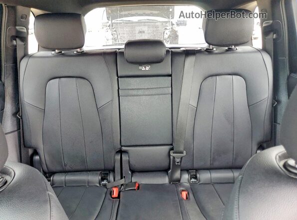 W1N4M4GB9SW392098 2025 MERCEDES-BENZ GLB-CLASS Черный Вид задних сидений