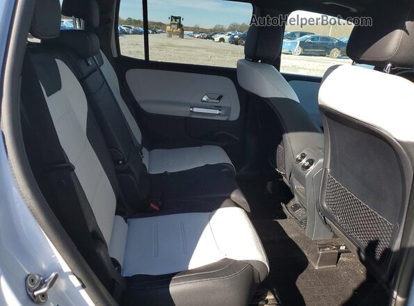W1N4M4HB0PW281168 2023 MERCEDES-BENZ GLB-CLASS White Հետևի նստատեղերի տեսք