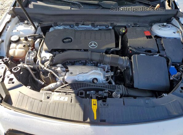 W1N4M4HB0PW281168 2023 MERCEDES-BENZ GLB-CLASS White Սալոնի հետևի տեսք