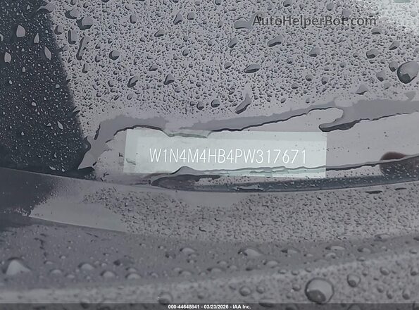 W1N4M4HB4PW317671 2023 MERCEDES-BENZ GLB-CLASS Серебряный 