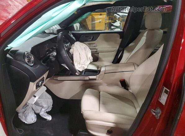 W1N4M4HB8SW435697 2025 MERCEDES-BENZ GLB-CLASS Red Vista interior delantera