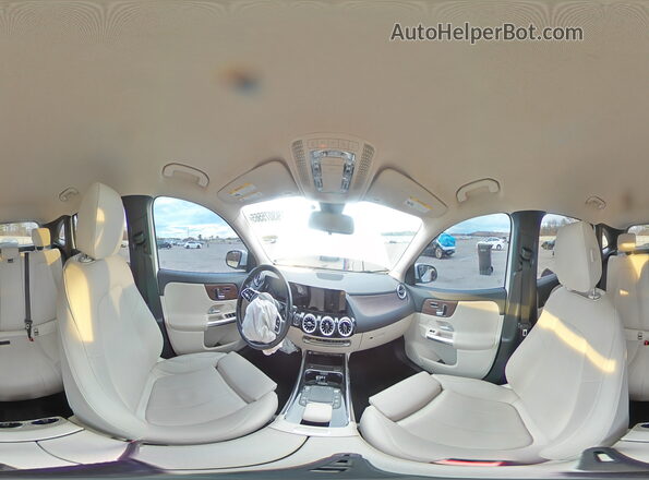 W1N4N4HB9PJ521702 2023 MERCEDES-BENZ GLA White Widok wnętrza 360 stopni