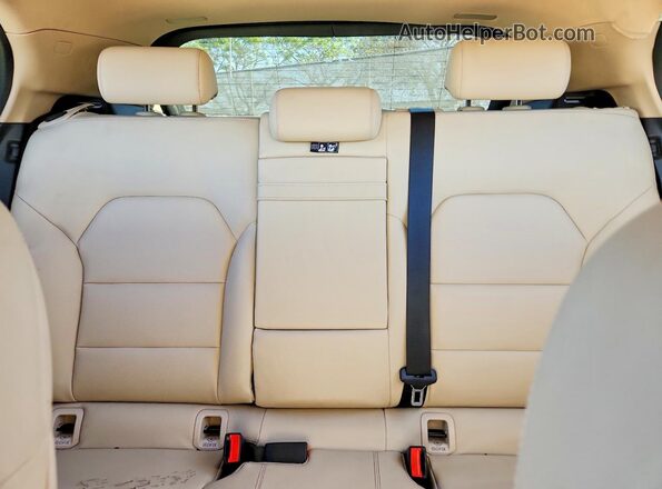 W1NTG4EB1LU040717 2020 MERCEDES-BENZ GLA Белый Вид задних сидений