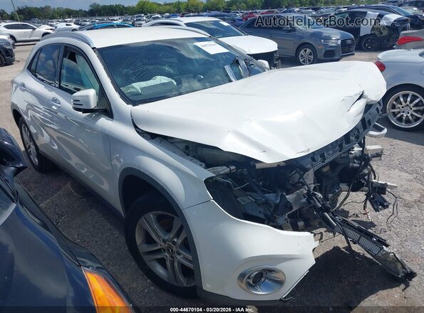 W1NTG4EB6LU030863 2020 MERCEDES-BENZ GLA 250 White Front right