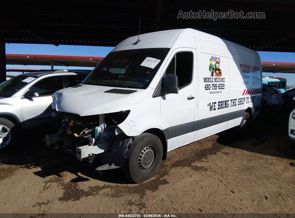 W1Y4NCHY7RT179031 2024 MERCEDES-BENZ SPRINTER White Przód lewy