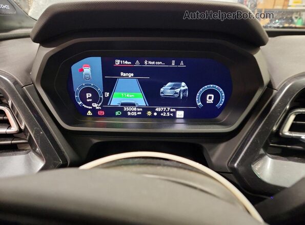 WA122AFZ7RP004978 2024 AUDI Q4 Gray Вид щитка приладів