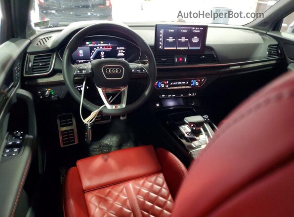 WA124AFY1R2099987 2024 AUDI SQ5 White Vista del salpicadero