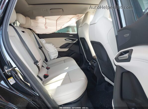WA124BGF2SA035875 2025 AUDI Q6 E-TRON Black Вид наклейки з VIN-кодом