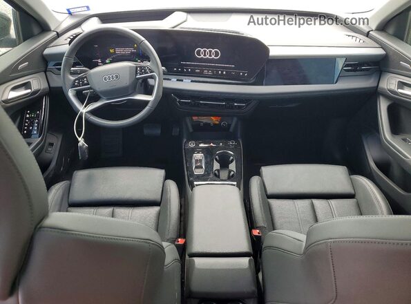 WA134BGF3SA019754 2025 AUDI OTHER Black Widok deski rozdzielczej
