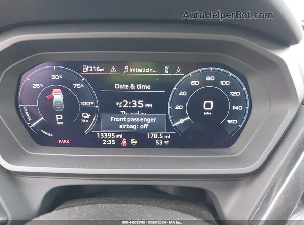 WA13UBFZ2RP078264 2024 AUDI Q4 E-TRON Черный Вид задних сидений