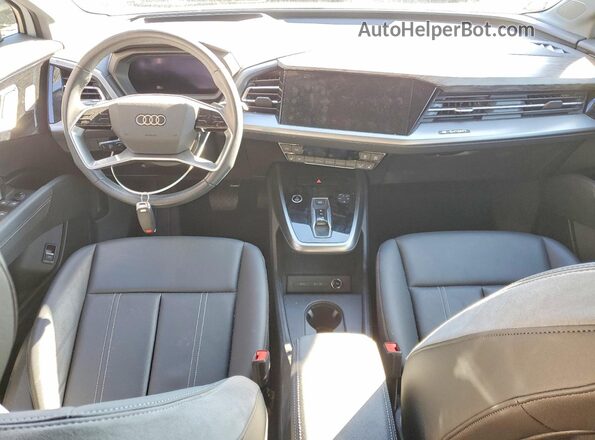 WA142BFZ3PP046897 2023 AUDI Q4 Белый Вид панели приборов