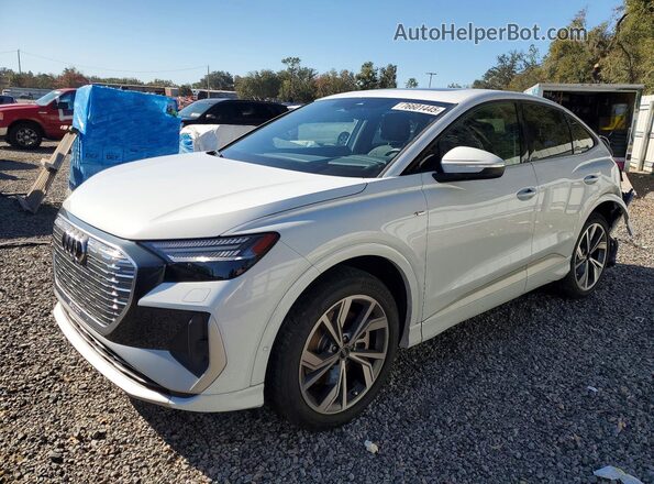 WA142BFZ3PP046897 2023 AUDI Q4 Белый Передняя левая четверть