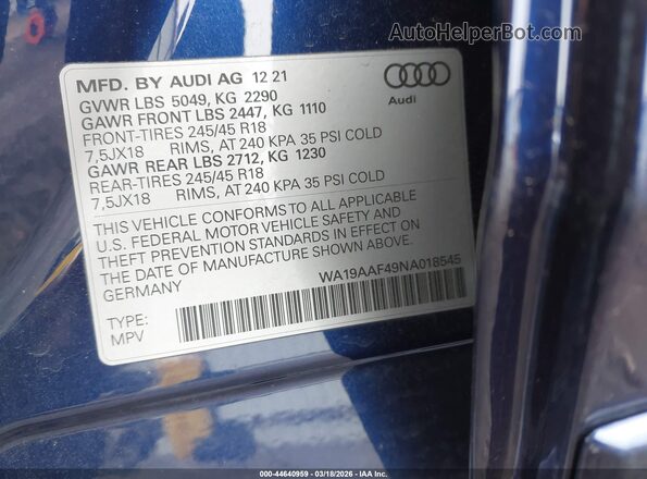 WA19AAF49NA018545 2022 AUDI OTHER Blue Widok komory silnika