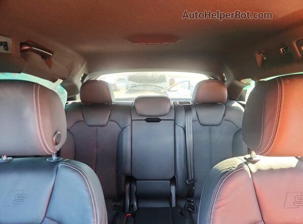 WA1A4AFY7N2046443 2022 AUDI SQ5 Белый Вид задних сидений