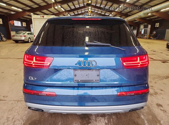 WA1AAAF76KD010405 2019 AUDI Q7 Бирюзовый Вид сзади