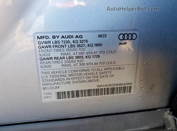 WA1ACBGE9NB043993 2022 AUDI E-TRON Silver Widok komory silnika