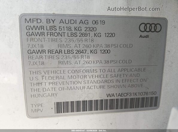 WA1AECF31K1076150 2019 AUDI Q3 Белый Вид подкапотного пространства