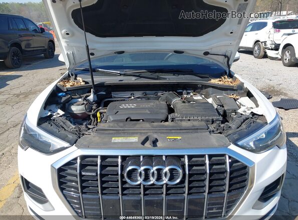 WA1AECF36K1072675 2019 AUDI Q3 Белый Вид сзади