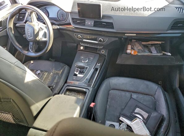 WA1ANAFY2K2056497 2019 AUDI Q5 White Առջևի վահանակի տեսք