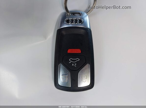WA1ANAFY2K2137693 2019 AUDI Q5 Silver Widok deski rozdzielczej