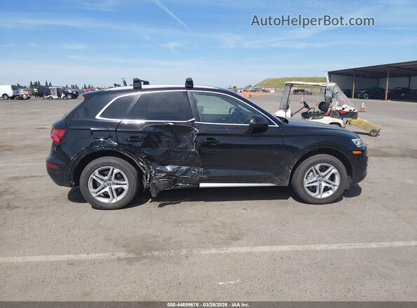 WA1ANAFY3K2105903 2019 AUDI Q5 Черный Вид задней части салона