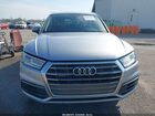2018 Audi Q5 2.0t Premium/2.0t Tech Premium Серебряный vin: WA1ANAFY7J2114781