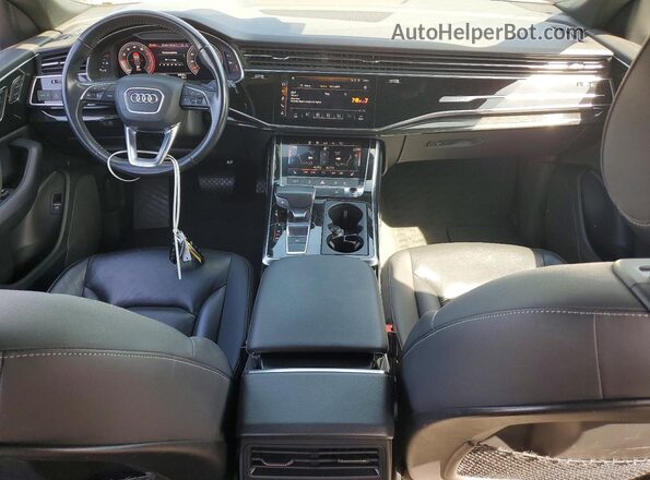 WA1AVAF10KD010531 2019 AUDI Q8 Gray Առջևի վահանակի տեսք