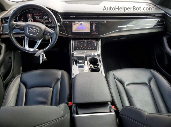 WA1AVAF11KD017312 2019 AUDI Q8 Серебряный Вид панели приборов