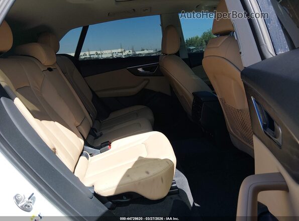 WA1AVAF13KD011012 2019 AUDI Q8 White Вид наклейки з VIN-кодом