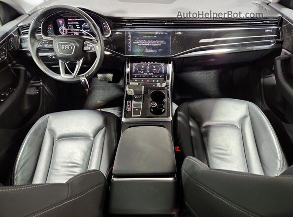 WA1AVAF17LD000533 2020 AUDI Q8 Серебряный Вид панели приборов