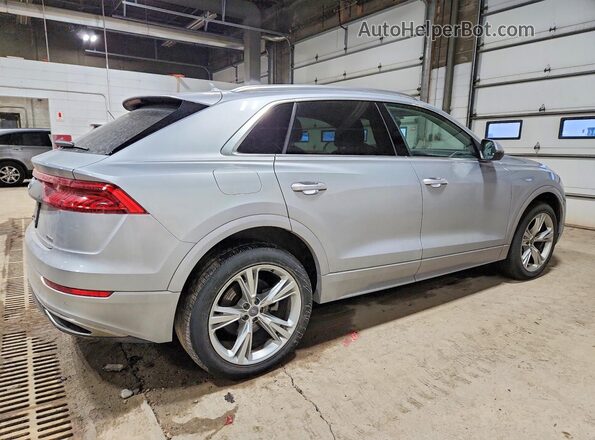 WA1AVAF17LD000533 2020 AUDI Q8 Серебряный Задняя правая четверть