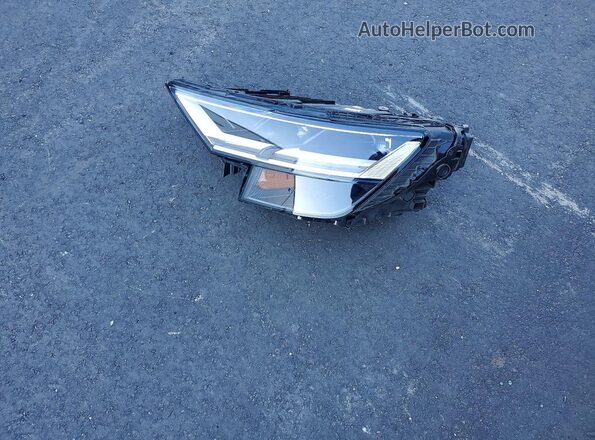WA1AVBF15ND016660 2022 AUDI Q8 Черный Вид наклейки с VIN-кодом