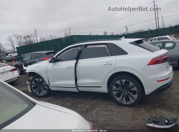WA1AVBF18SD006801 2025 AUDI Q8 Белый Панорамный вид салона 360°