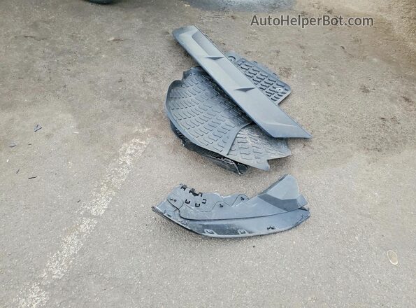 WA1AVBF19SD015684 2025 AUDI Q8 Black Widok naklejki z numerem VIN