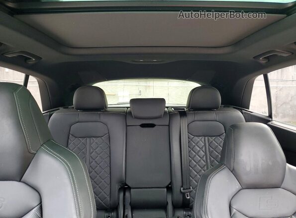 WA1AWBF1XPD048360 2023 AUDI SQ8 Black Widok tylnych siedzeń