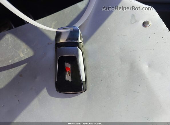 WA1B4AFY0L2021028 2020 AUDI SQ5 White Dashboard view