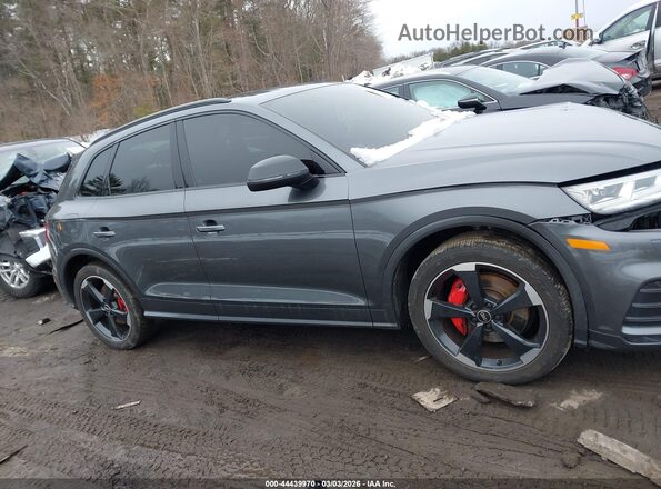 WA1B4AFY0L2123221 2020 AUDI SQ5 Черный Вид задней части салона