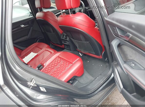 WA1B4AFY0L2123221 2020 AUDI SQ5 Черный Вид наклейки с VIN-кодом