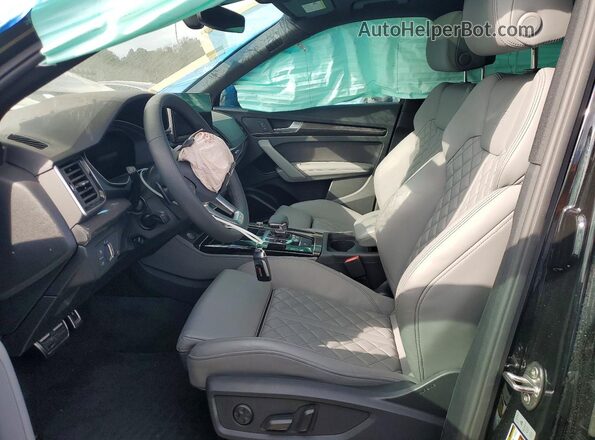 WA1B4AFY0S2025580 2025 AUDI SQ5 Black Widok wnętrza z przodu