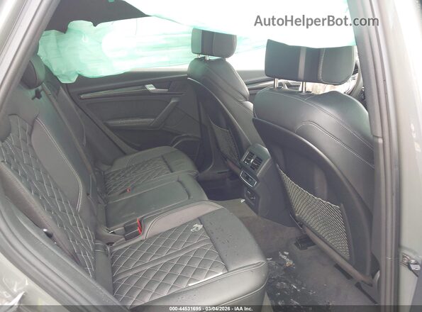 WA1B4AFY3R2025258 2024 AUDI SQ5 Серый Вид наклейки с VIN-кодом