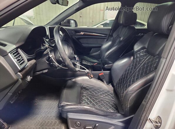 WA1B4AFY5K2087895 2019 AUDI SQ5 White Widok wnętrza z przodu