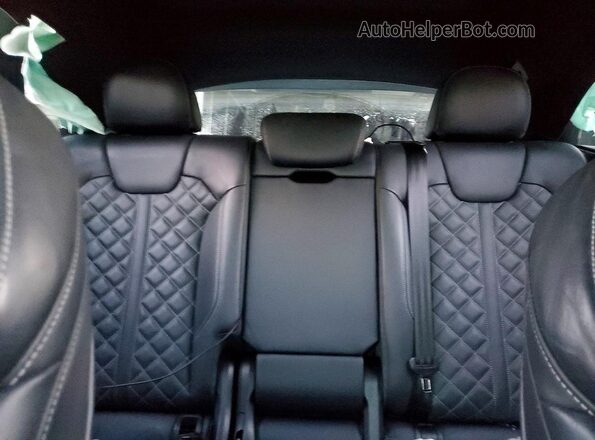 WA1B4AFY5P2175787 2023 AUDI SQ5 Gray Vista de los asientos traseros