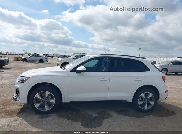 WA1BBAFY6R2123559 2024 AUDI Q5 White Панорамний вид салону 360°
