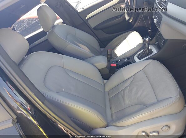 WA1BCCFS1HR009639 2017 AUDI Q3 Black 