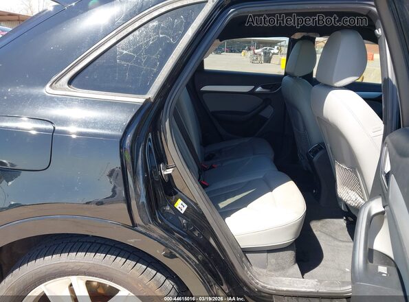 WA1BCCFS1HR009639 2017 AUDI Q3 Black Widok naklejki z numerem VIN