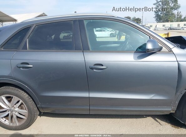 WA1BCCFS3HR016334 2017 AUDI Q3 Gray Widok wnętrza z tyłu
