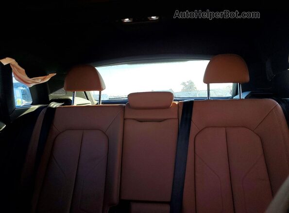 WA1BECF31L1119407 2020 AUDI Q3 Синий Вид задних сидений