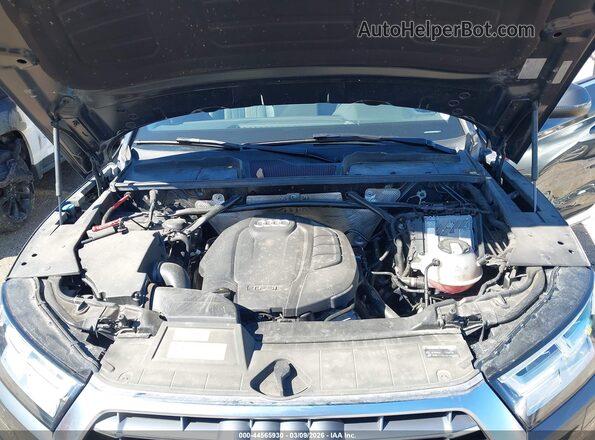 WA1BNAFY2L2075914 2020 AUDI Q5 Серый Вид сзади